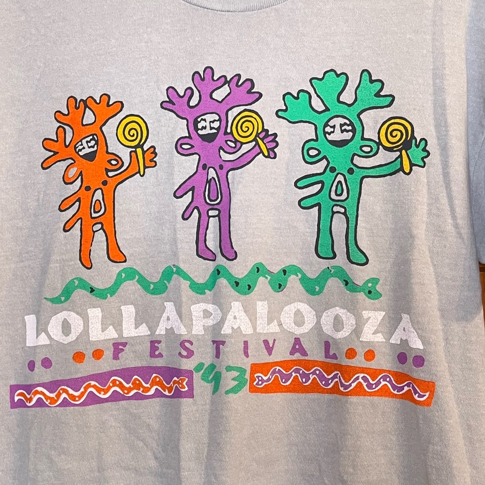 Urban Outfitters Lollapalooza Unisex T-shirt - Picture 2 of 7